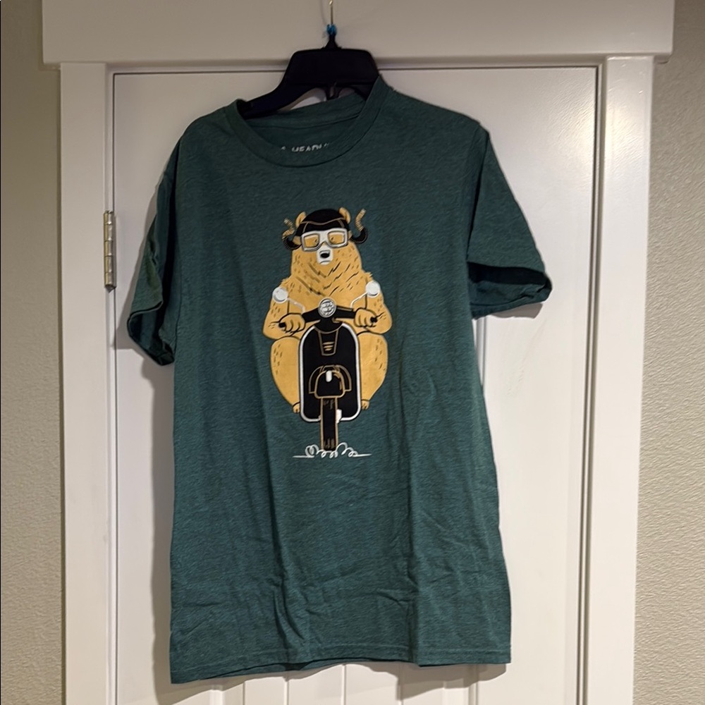 Green Short Sleeve Tee with Cartoon Bear Design
